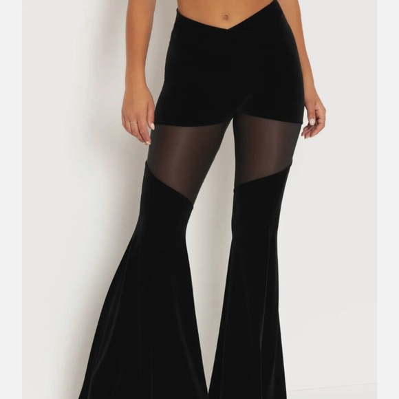 NWT BlackMilk Velvet Spartans High Waisted Sheer Flare Pants L Large - Picture 5 of 9